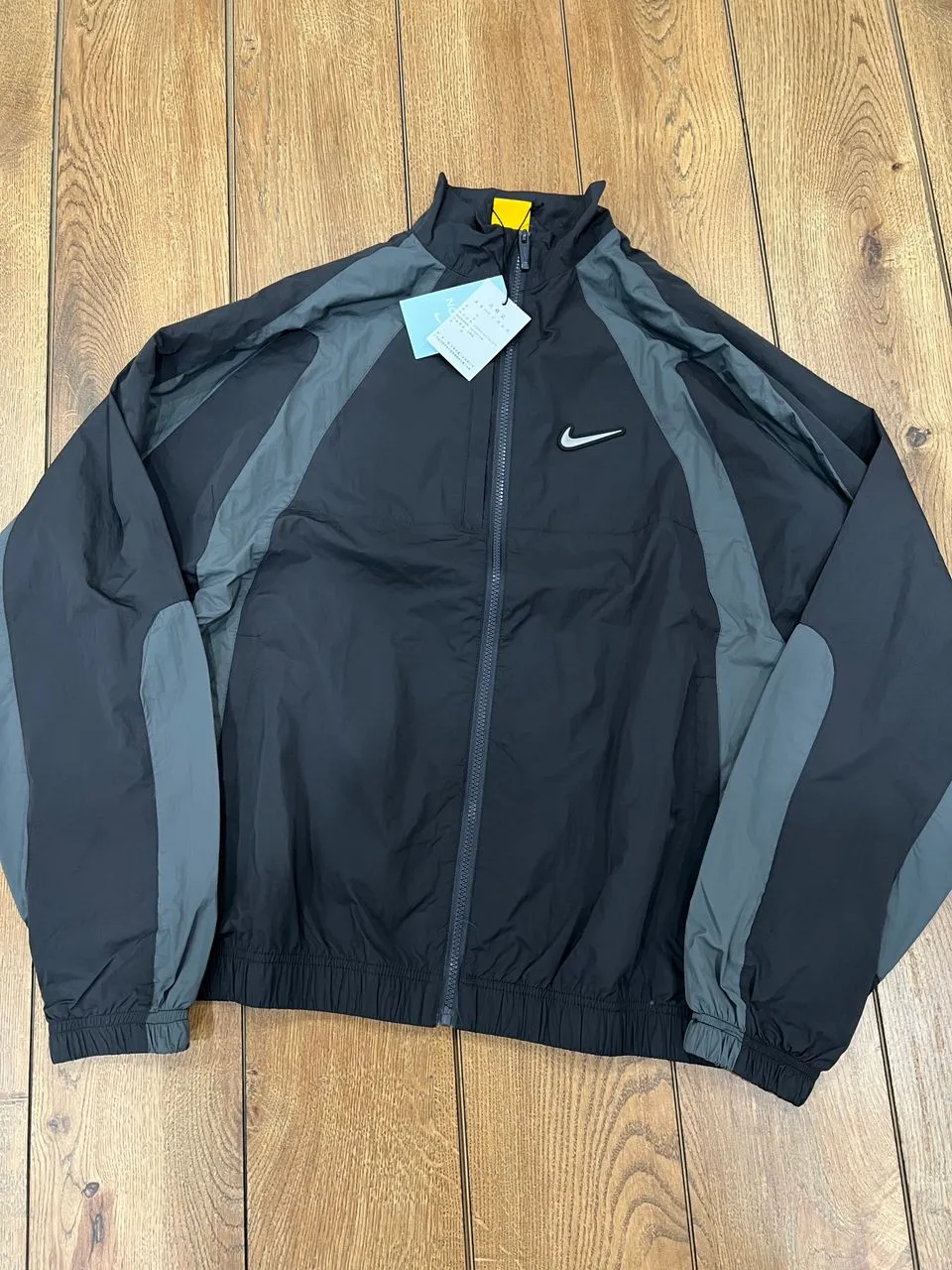 Photo 2: 10kg Sugargoo haul to Europe: AMI, Jordan 5 and a mixed wardrobe